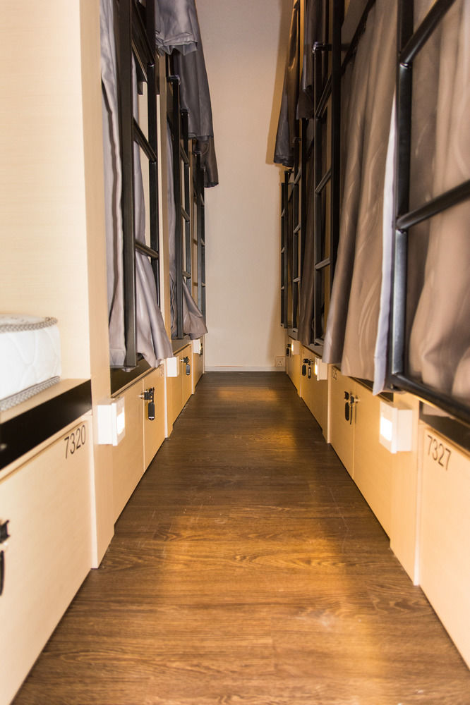 7 Wonders Boutique Capsule Hotel Singapore Exterior photo